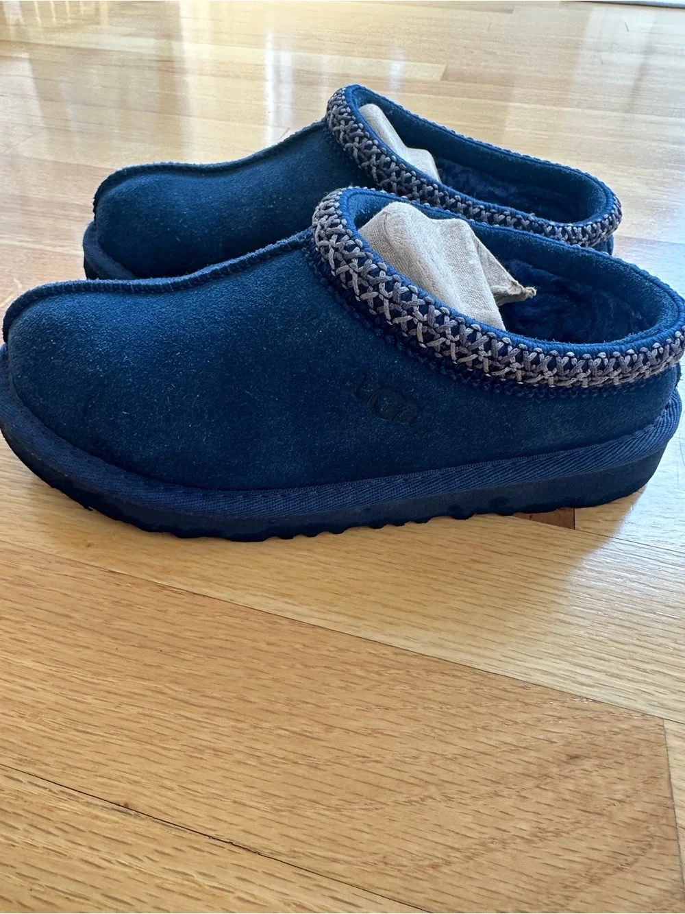 Ugg girls Tasman II Navy size 1
